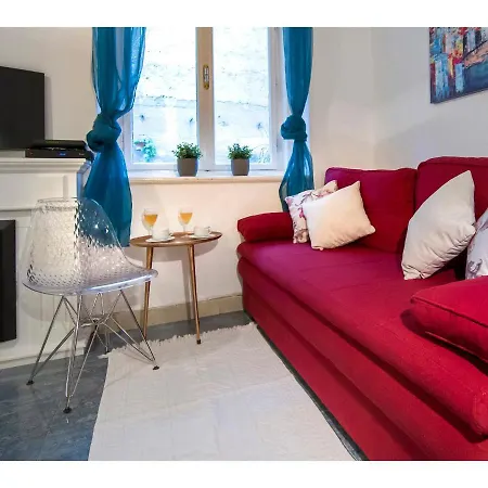 조로 아파트먼트